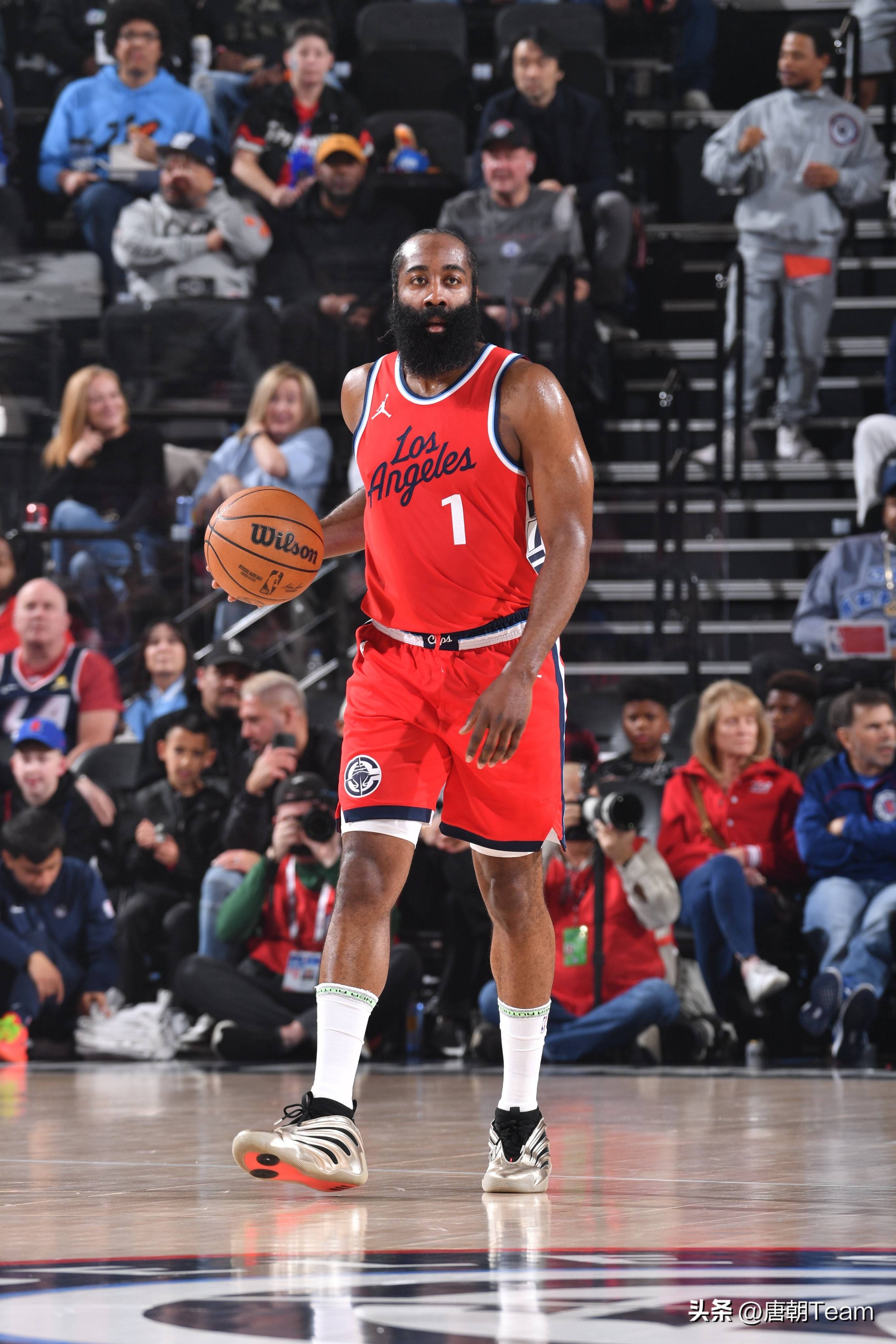 舒梅切尔：现在当曼联球迷真难啊，他们差点就输了好在有人站出来